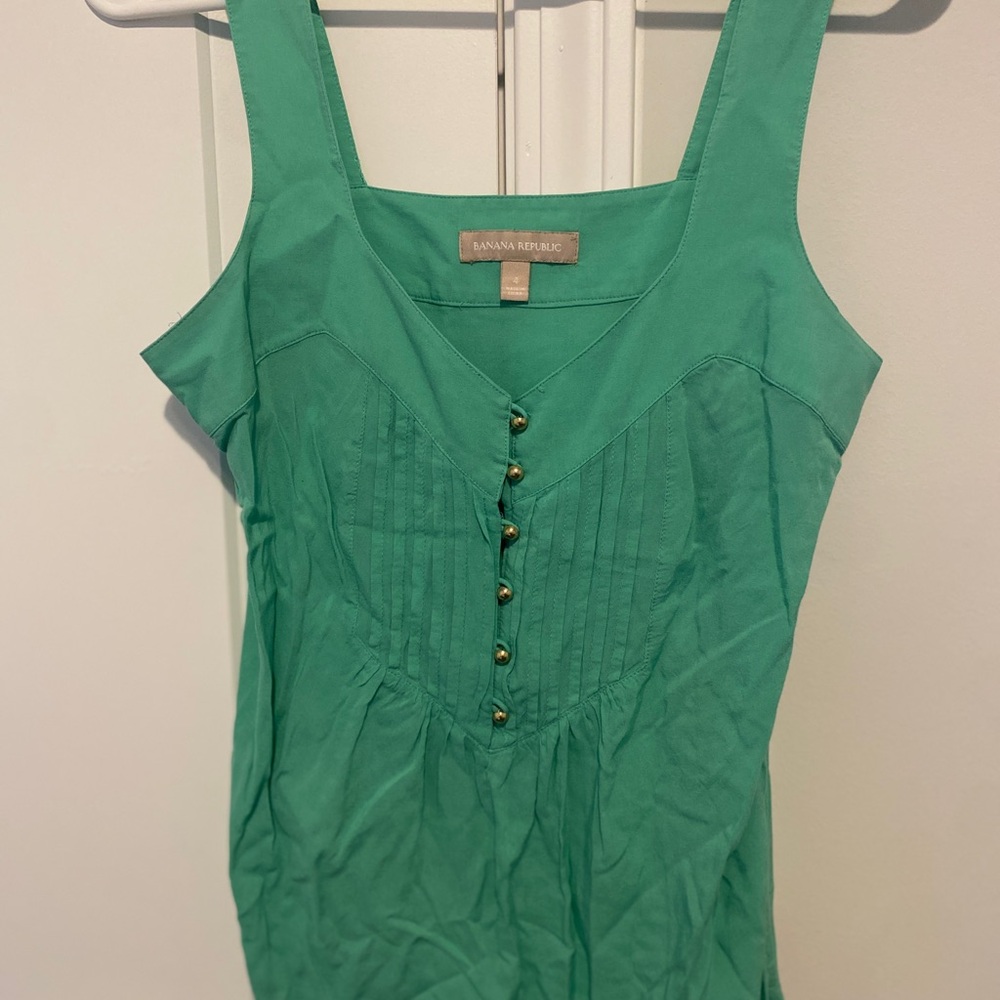 Banana Republic Sleeveless Green Blouse